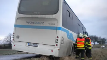 Ranní nehoda autobusu