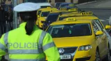 Taxikáři protestovali v centru Prahy