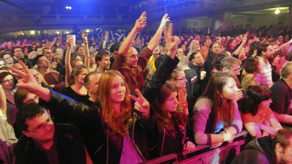 Pocta Václavu Havlovi / diváci