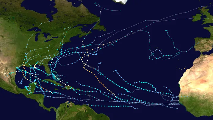 Dráhy bouří a hurikánů v Atlantiku za rok 2020