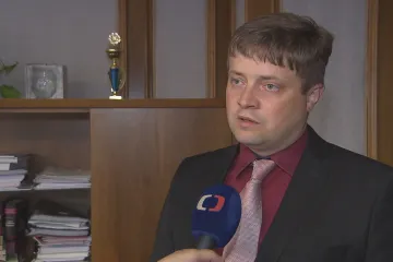 Finanční správa začala se zajišťovacími příkazy šetřit. Kritika „biče na neplatiče DPH“ však trvá