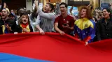 Protesty proti venezuelskému prezidentovi Madurovi