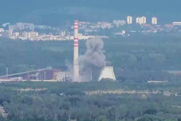Při odpálení pumy nevznikly žádné velké škody, zhodnotil pyrotechnik