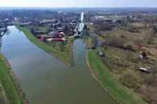 Češi si oblíbili plavbu na řekách. Pro turisty se rozšiřují přístaviště a buduje zázemí