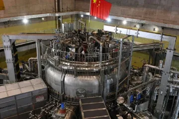Čína rozsvítila své umělé Slunce. Tokamak je cestou k čisté fúzní energii