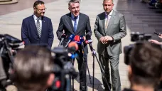 René Zavoral, Noel Curran a Jan Souček po jednání s prezidentem Petrem Pavlem