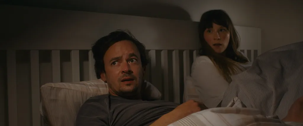 Nejlepší film loňského roku Přišla v noci je hororově stylizovanou komedií