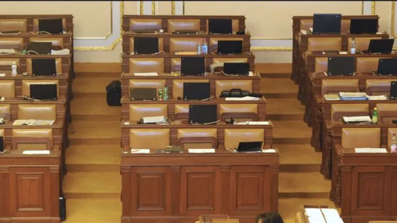 Sněmovna schválila konsolidační balíček