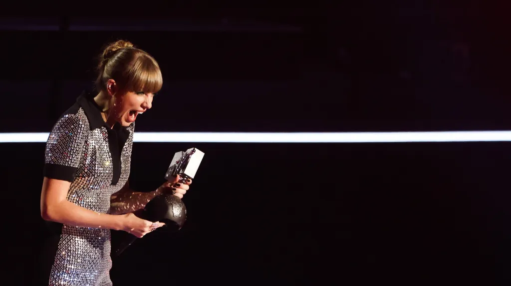 Taylor Swiftová na MTV Europe Music Awards (2022)