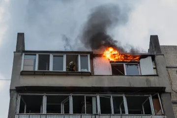 Po ruském útoku na Kyjev je osm zraněných