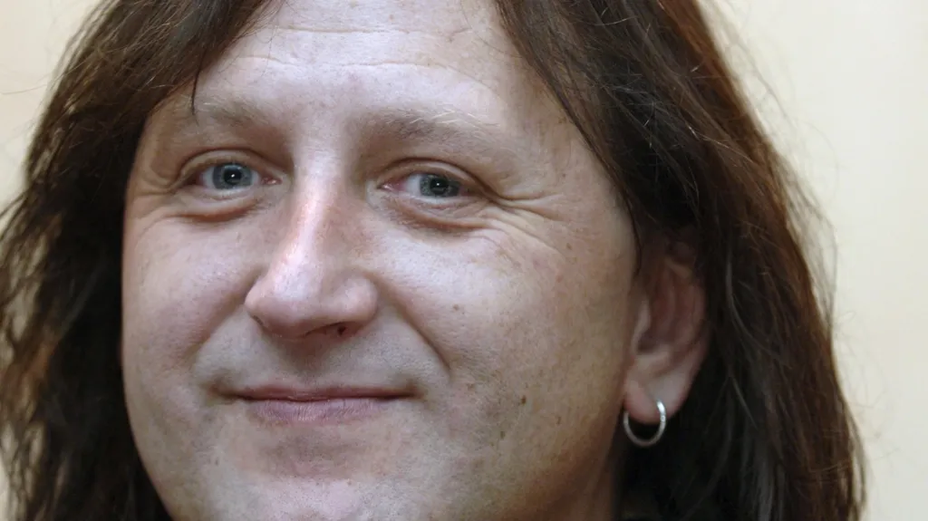 Bubeník kapely Olympic Milan Peroutka