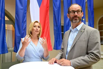 Nerudová a Farský povedou STAN do eurovoleb