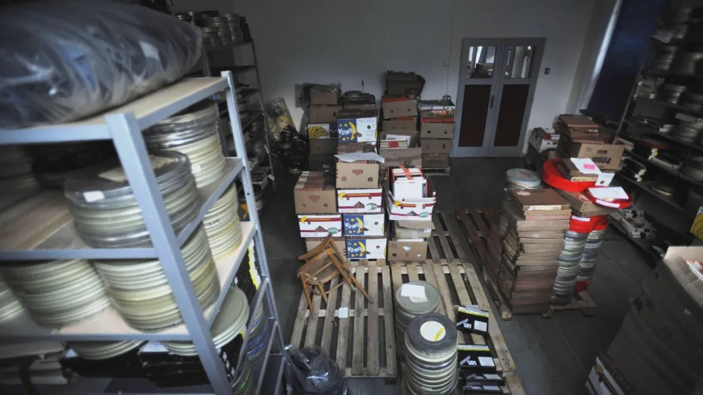 Sklad filmového materiálu