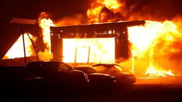 Sever Kalifornie v plamenech