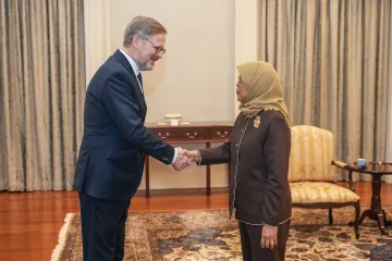 Fiala jednal se singapurskými představiteli o Číně i o ruské agresi na Ukrajině