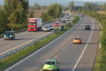 Klíčové pro úseky se 150kilometrovou rychlostí budou proměnné značky