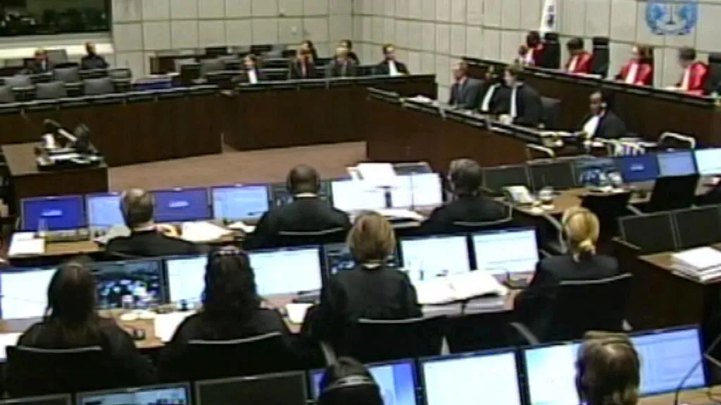 Proces s Charlesem Taylorem