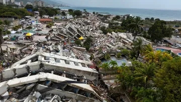 Následky zemětřesení ve venezuelském státě La Guaira (2. 7. 2026)