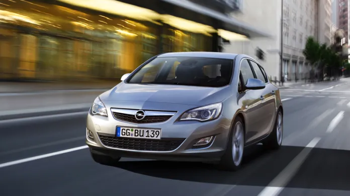 Desátá generace Opelu Astra