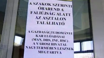 Na slovenských úřadech už jen slovensky