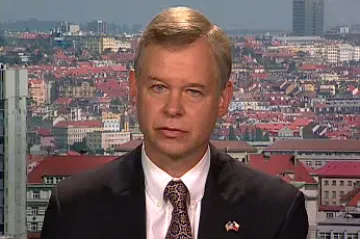 „Spojené státy by neměly chránit jen sebe, ale i své spojence,“ říká velvyslanec Richard Graber