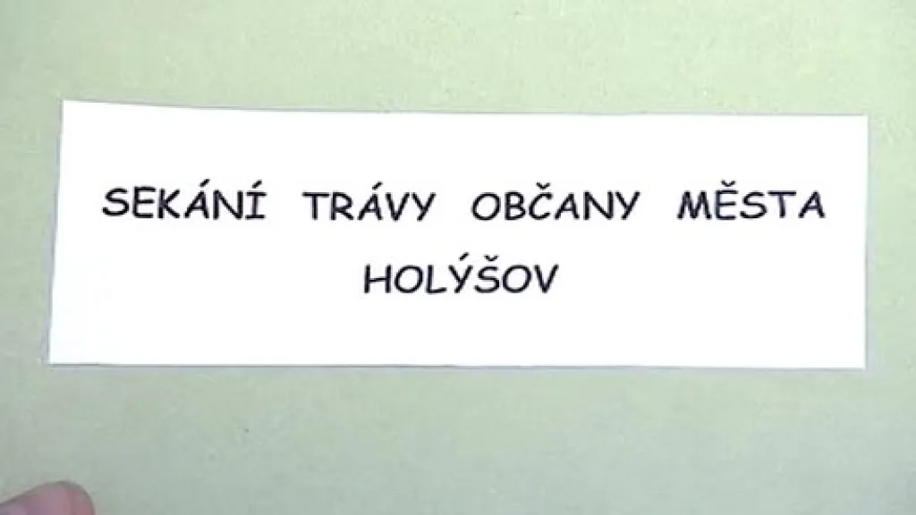 Sekání trávy v Holýšově