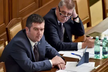 ANALÝZA: Babišově vládě začíná těžké období. Senát obsadila opozice
