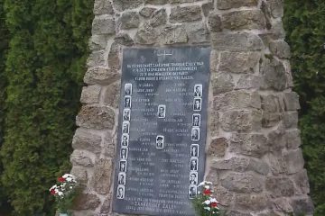 V Zákřově si připomněli válečný masakr. Ruští kozáci tam zavraždili 19 mužů