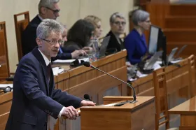 Senát schválil zákon o podpoře bydlení