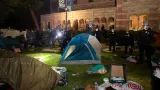 Stany protestujících v kampusu Kalifornské univerzity