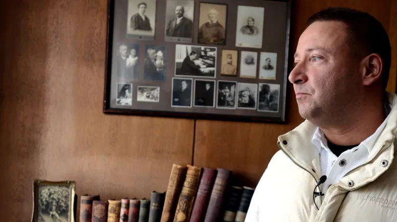 Karel Scheinpflug v Čapkově pracovně