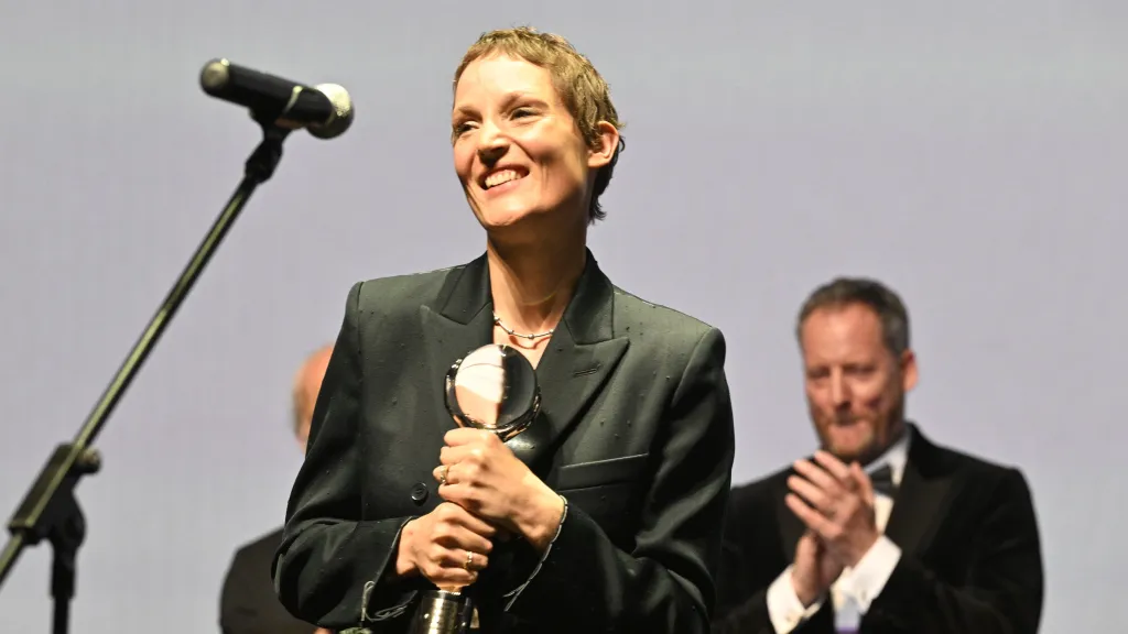 Vicky Kriepsová s Cenou prezidenta festivalu