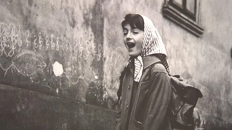 Fotografie Dagmar Hochové z výstavy Akrobat na glóbu života v Leica Gallery Prague (listopad 2011)