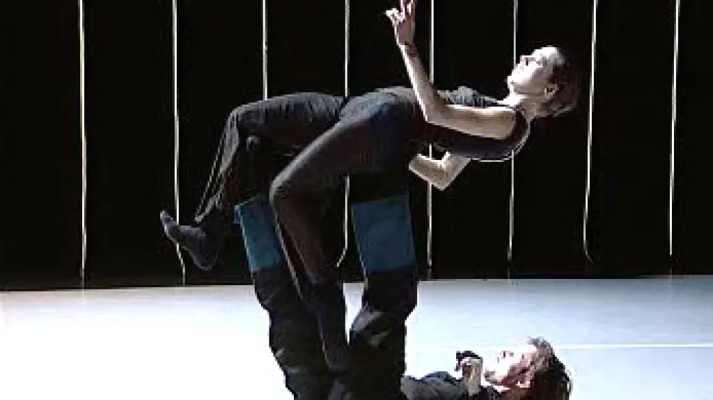 Small Hour - 420people