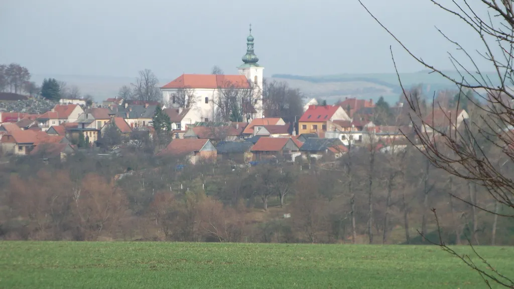 Obec Bánov