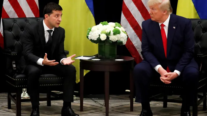 Prezidenti Ukrajiny a USA Volodymyr Zelenskyj a Donald Trump