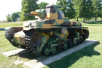 Unikátní pohled do kabiny tanku LT-35