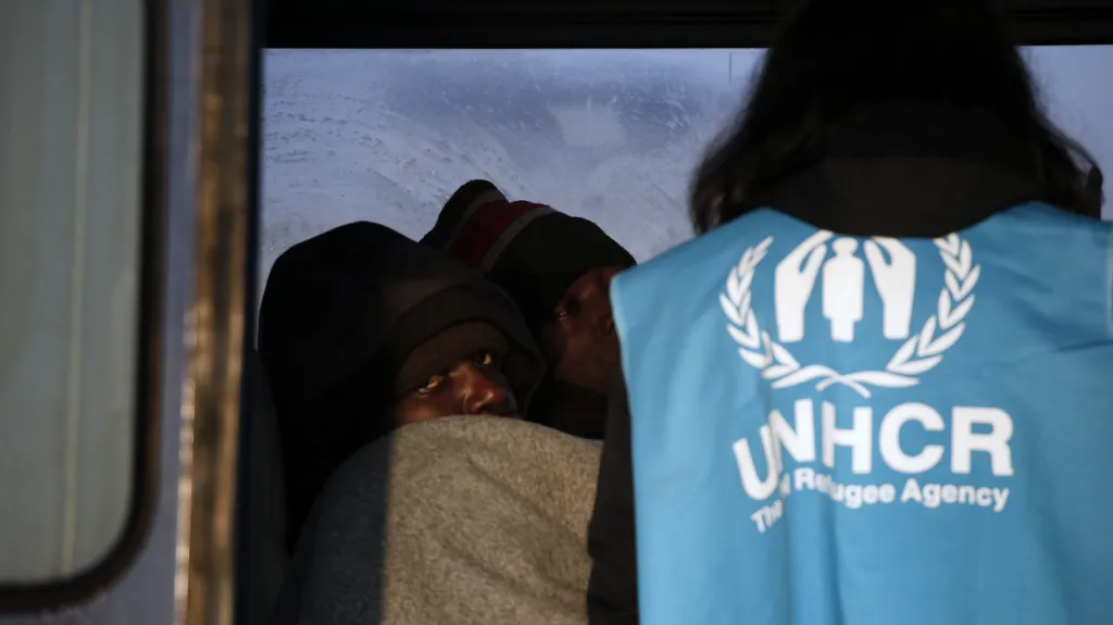 UNHCR přerušuje činnost v Řecku