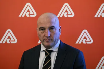 Razie, obvinění zaměstnance i změny. Reportéři ČT zmapovali situaci ve VZP