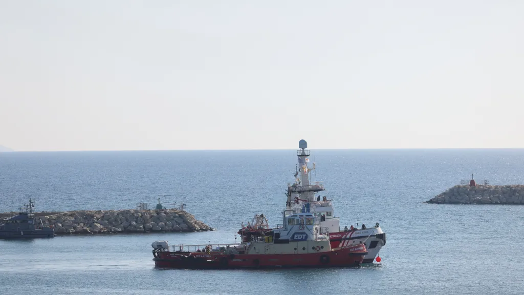 Loď s humanitární pomocí pro Gazu vyplula z Larnaky