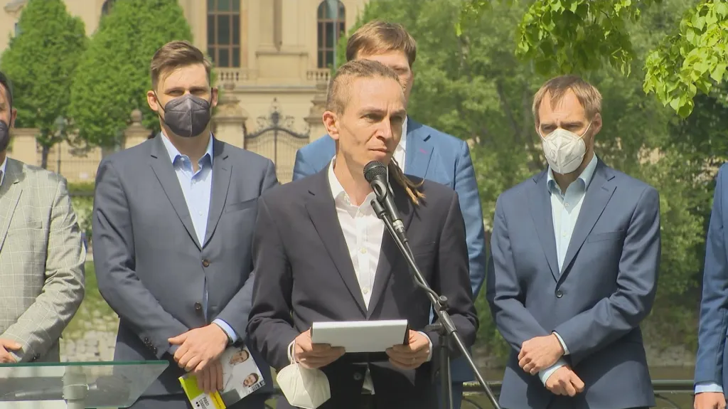 Ivan Bartoš hovořil na zahájení předvolební kampaně Pirátů a STAN