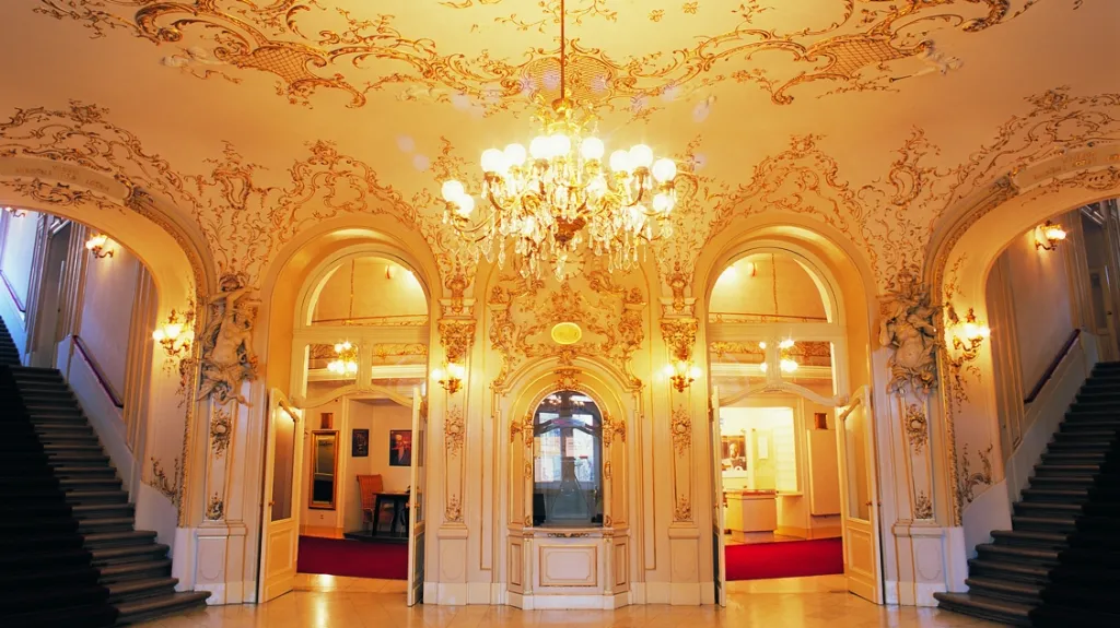 Státní opera Praha