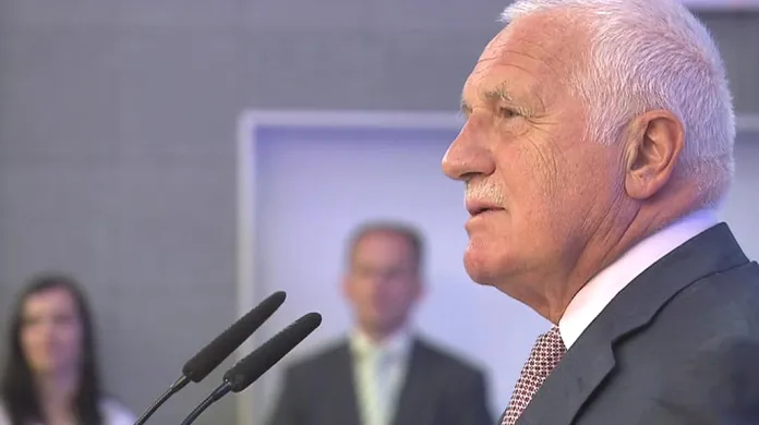 Václav Klaus během přednášky na VŠE