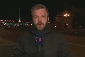 Mrtví ruští vojáci leží na ulicích. Štáb ČT zdokumentoval zdevastovanou Irpiň