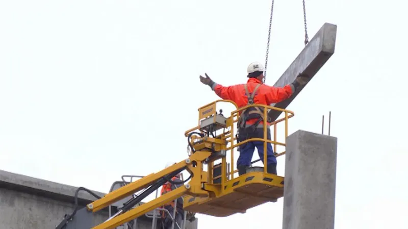 Kamera ČT v pondělí 2. 3. zachytila čilý stavební ruch