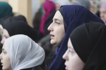 Muslimové napříč světem mají ramadán