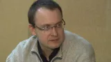 Události, komentáře s běloruským disidentem Alesem Michalevičem
