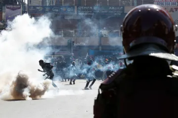 Prezident Keni po krvavých nepokojích odmítl daňovou reformu