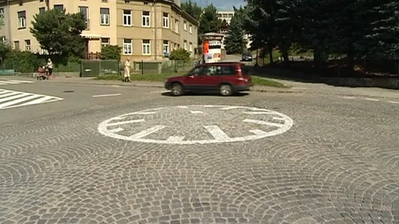 Kruhový objezd v Jihlavě