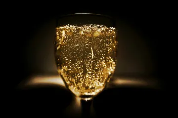 Dvě třetiny lidí jsou pro přísnější regulaci alkoholu